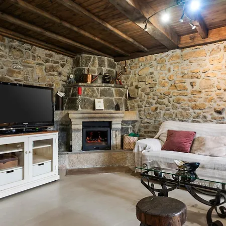 بيت للعطل Adrimar